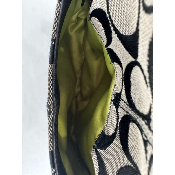 Coach Y2K Vintage Kisslock Wristlet - Picture 7 of 8